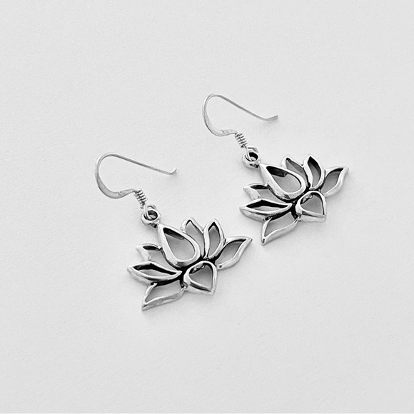 Sterling Silver Lotus Dangle Earrings, Flower Earring, Eternity Silver Earring - Picture 6 of 8